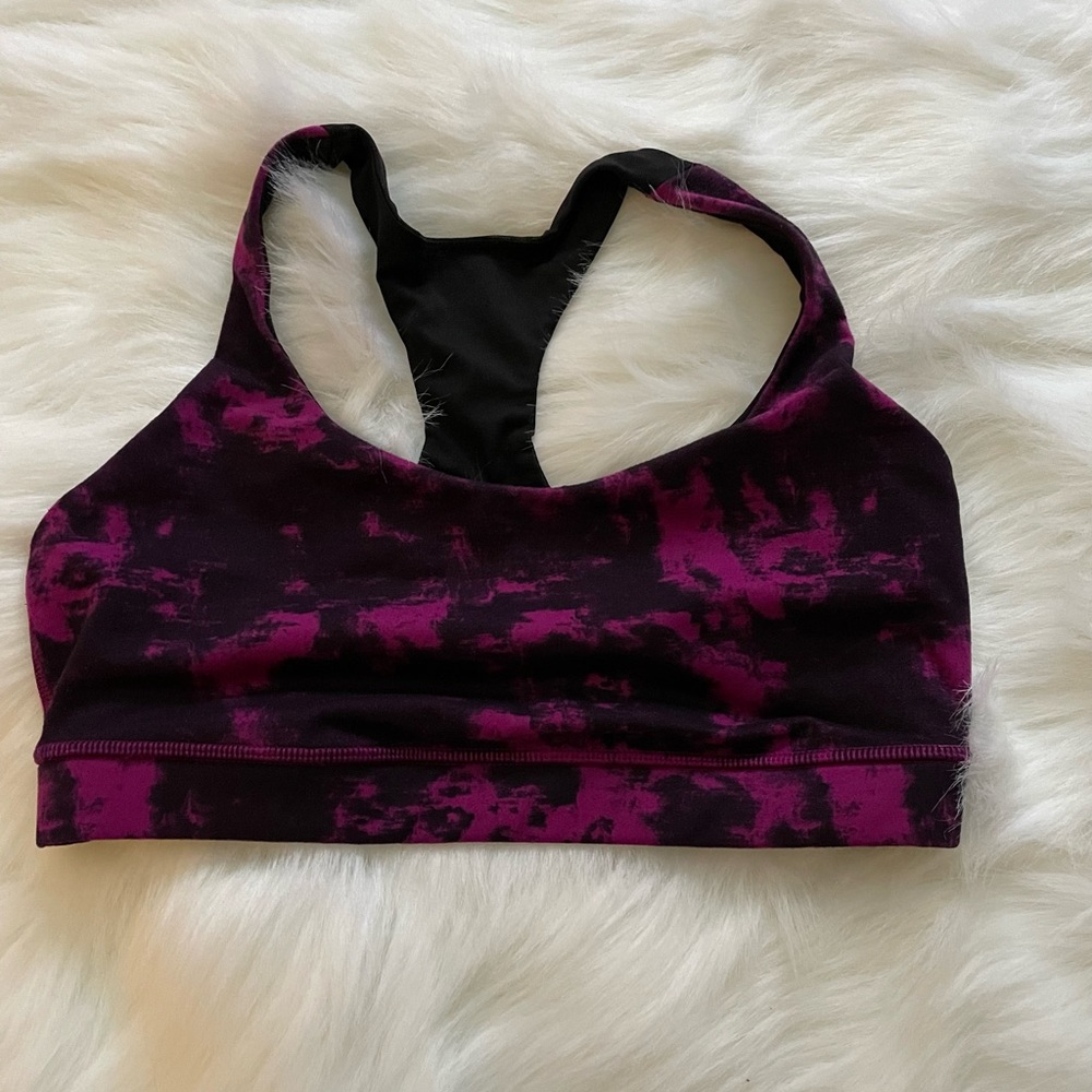 Lululemon bra size 8